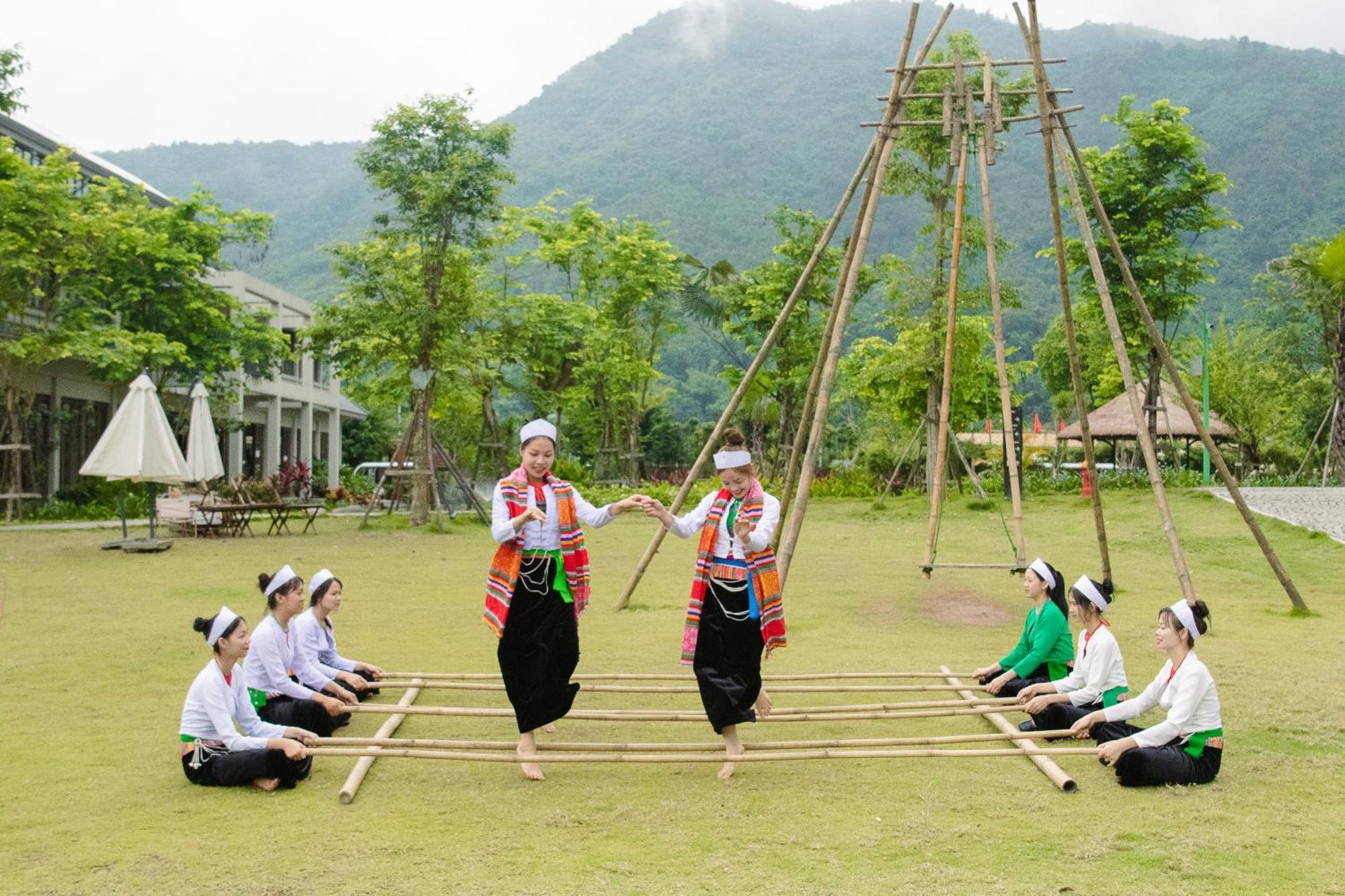 Mandala Retreats Kim Boi Hotel Hòa Bình Exterior foto